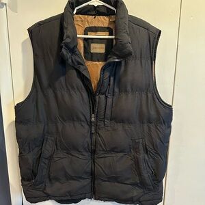 St. John's Bay Men's Dark Gray Puffer Vest